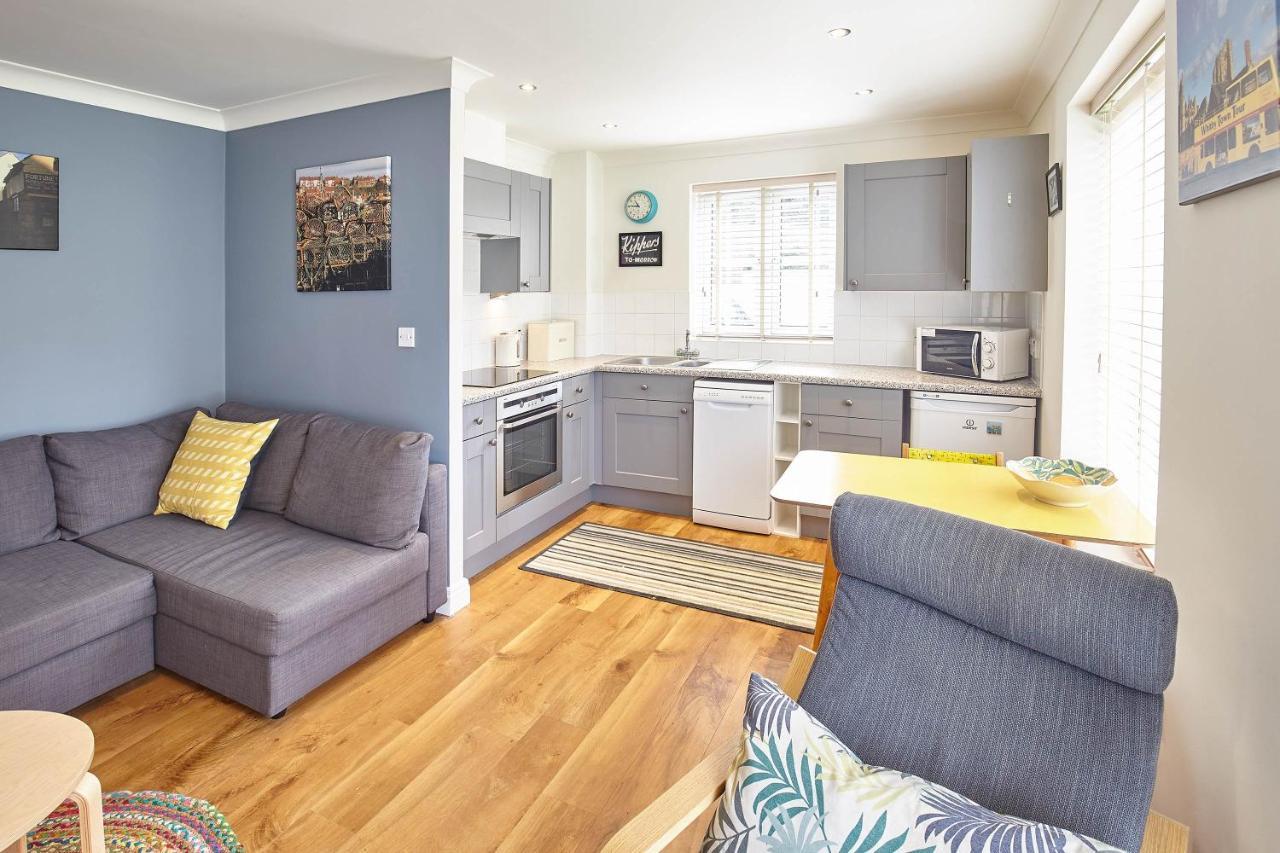 Host & Stay - Whitehall 1 Apartment Whitby Exteriör bild